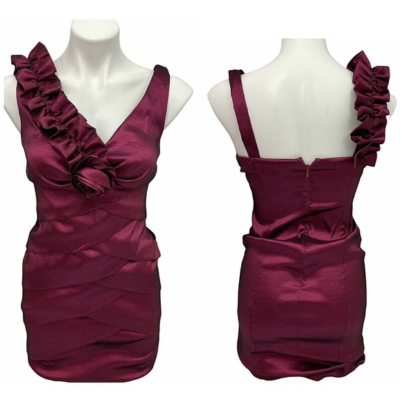 Sally Womens Dress Size Small Formal Shutter Pleat Asymmetrical Ruffle Red Knee - Picture 1 of 12